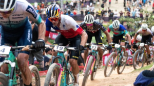 Martín Vidaurre destaca en el segundo asalto del Circuito Mundial de Mountain Bike